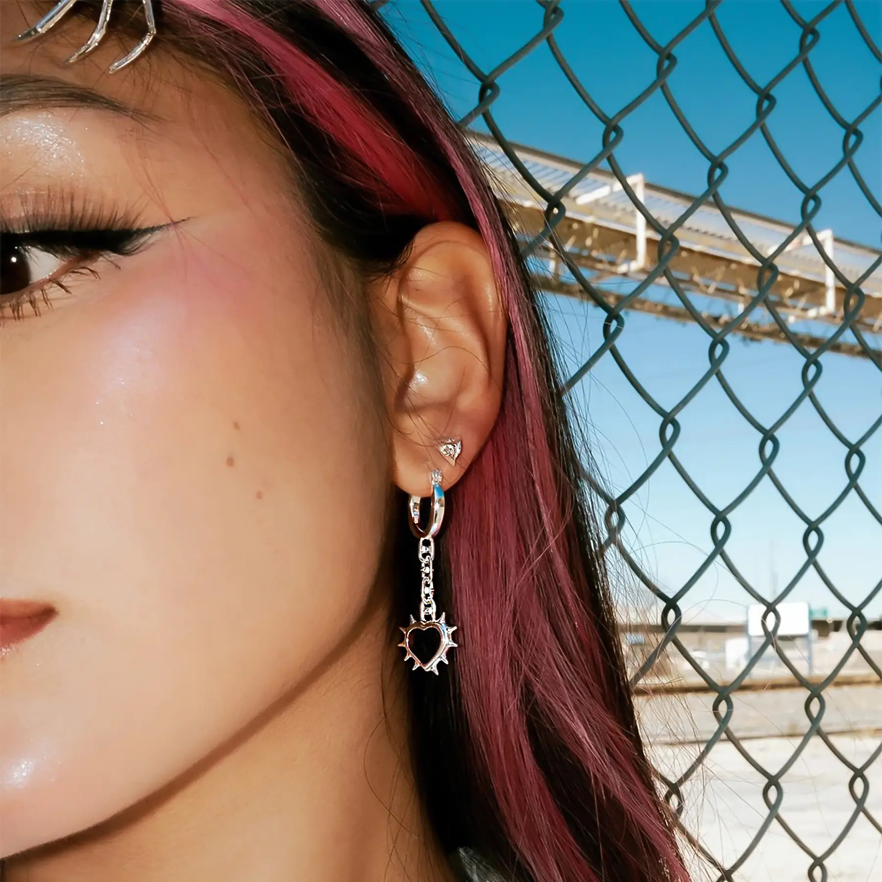 ASTROLOGY STUD EARRING - Image 4