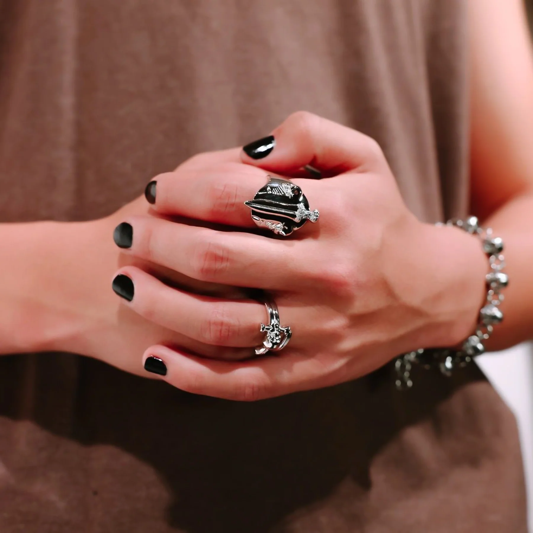 CATACOMB SWORD RING - Image 6