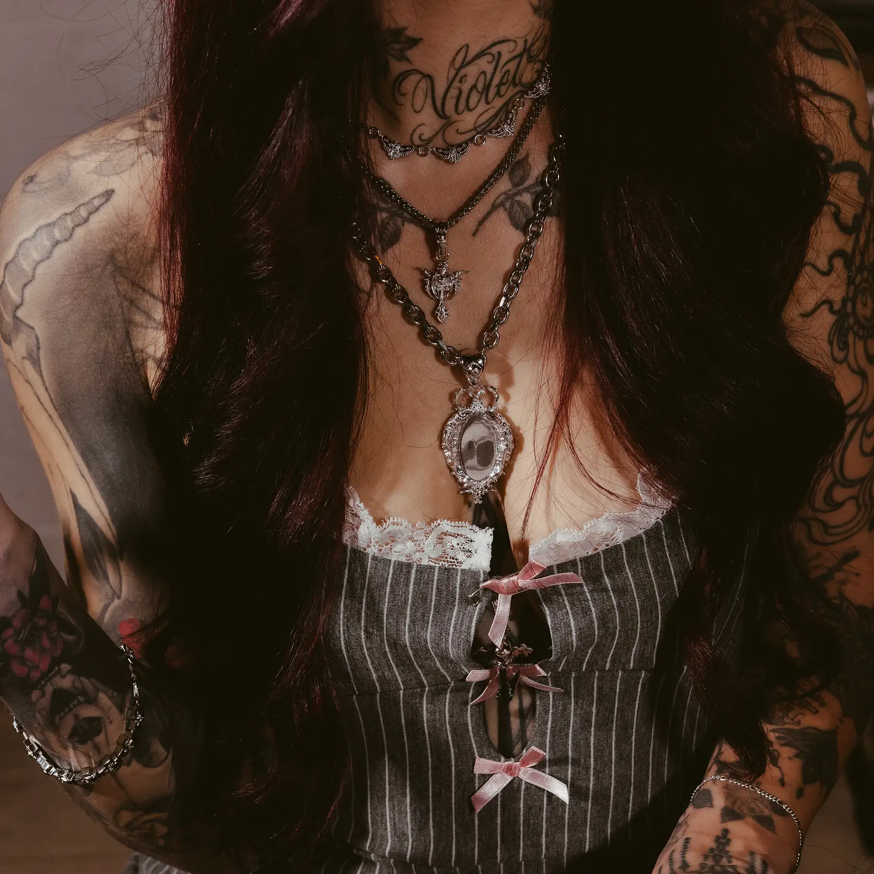 MOTH CHOKER - Image 5