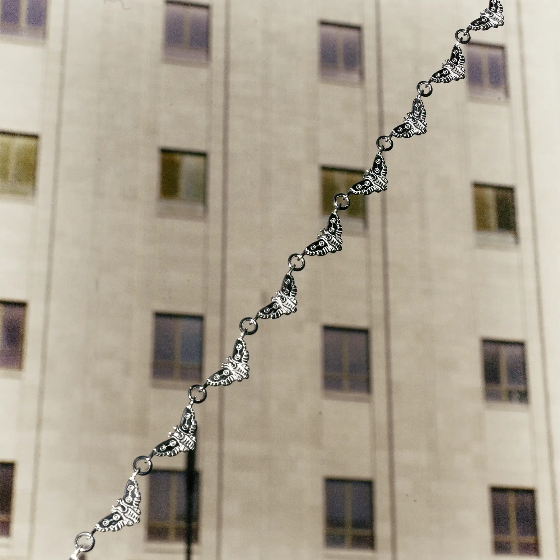 MOTH CHOKER - Image 9