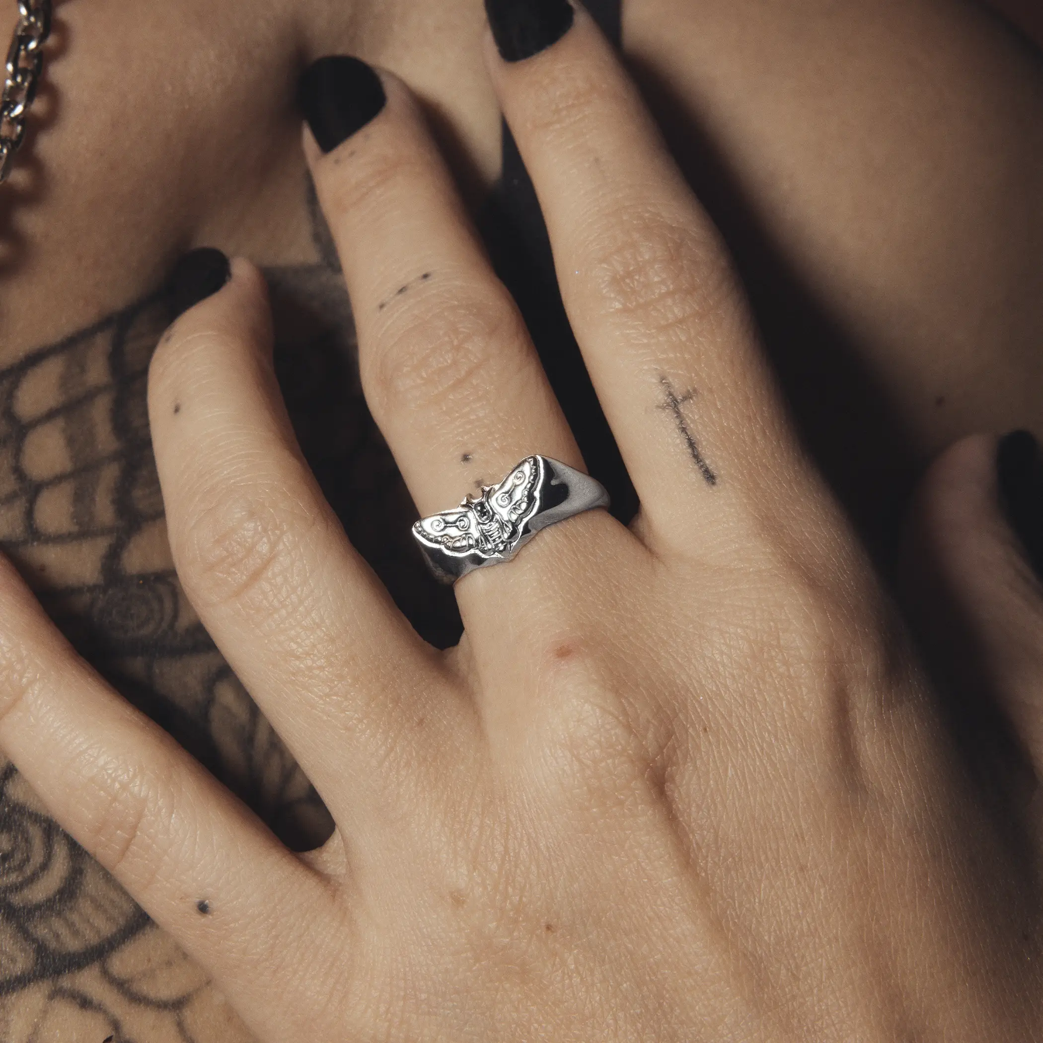 MOTH RING - Image 4