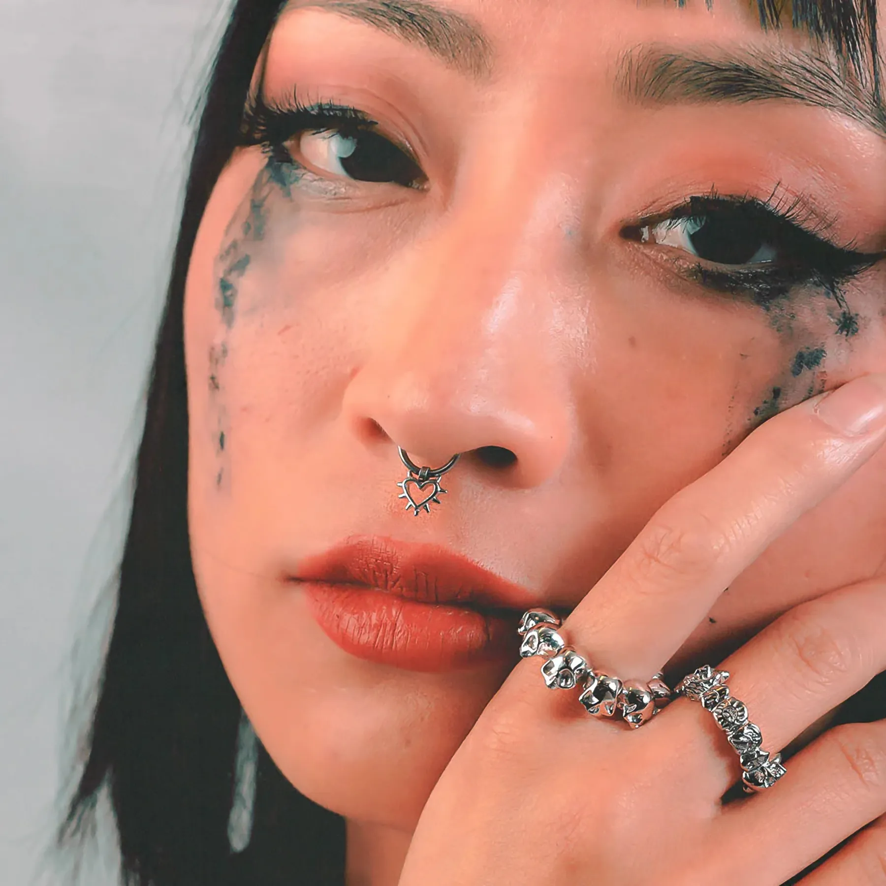 FAUX SPIKED HEART SEPTUM - Image 5